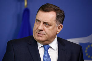 Dodik: Bilo bi zanimljivo provjeriti volju građana Crne Gore na...