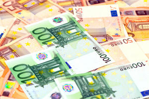 Poreski dug na kraju juna premašio 540 miliona eura, prednjače...