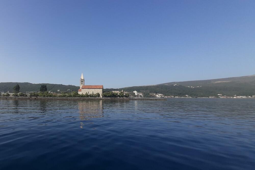 Detalj iz Tivatskog zaliva, Foto: Siniša Luković