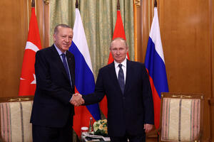 Erdogan čestitao Putinu i još jednom ponudio posredovanje u...