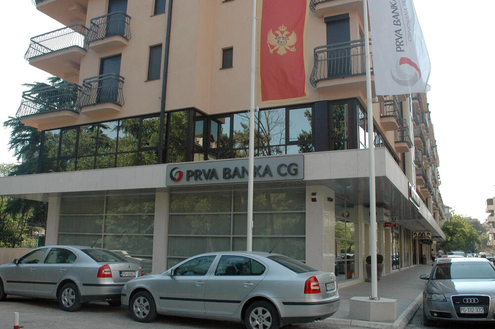 Kazna za ovaj prekršaj iznosi od 10 do 40 hiljada eura, ali je CBCG nije objavila: Prva banka, Foto: Luka Zekovic
