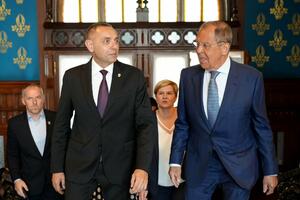 Vulin sa Lavrovom: Srbija jedina u Evropi nije dio 'antiruske...