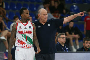 Di Bost: Crnogorci će igrati jako, to je njihova košarka