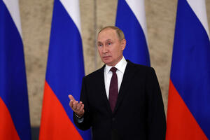 Putin: Kirgistan i Tadžikistan da mirnim, političkim i...