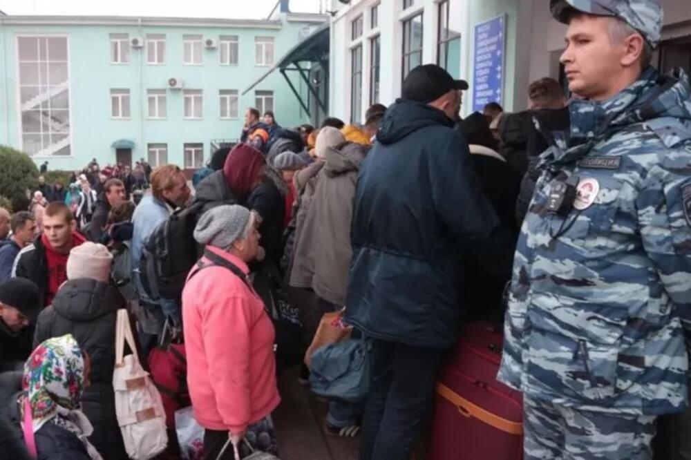 Rusija je pozvala stanovnike Hersona da napuste grad i odu dalje iza linija fronta, Foto: Getty Images