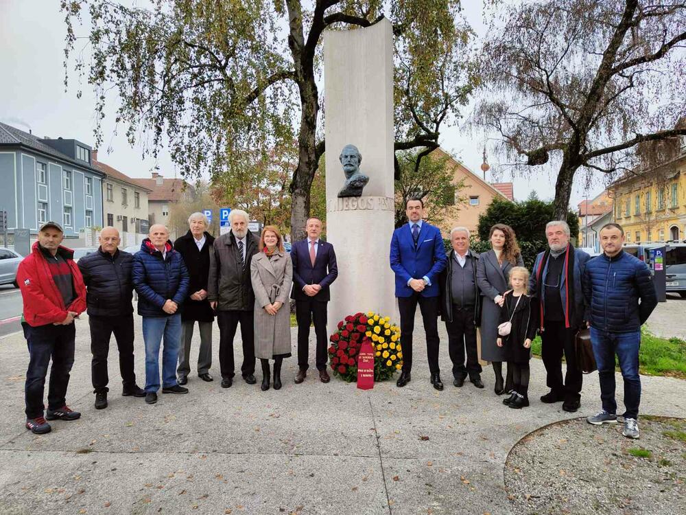 <p>Iz Ministarstva vanjskih poslova kazali su da jePetar II Petrović Njegoš jedna od najznačajnijih ličnosti u istoriji Crne Gore</p>