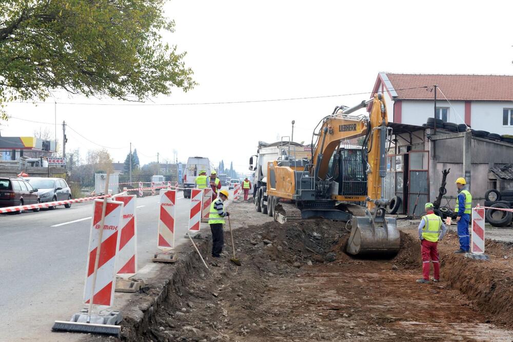 Radovi na saobraćajnici, Foto: facebook.com/ivanvukovicpg