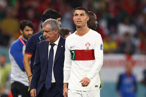 Opet je Ronaldo u centru pažnje, Santoš: Nije lako prihvatio da je...