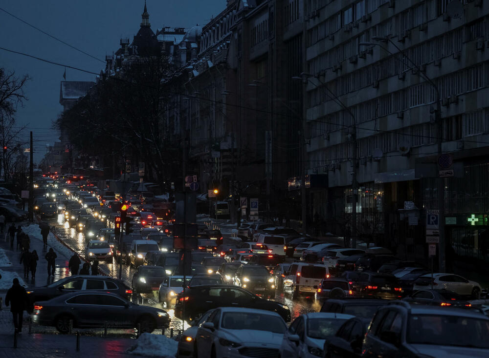 <p>- Kličko: Gradski metro sistem ponovo je u funkciji</p>  <p>- Nakon jednog od najvećih ruskih napada od početka rata, Kijev polako dobija struju, grijanje i vodu</p>