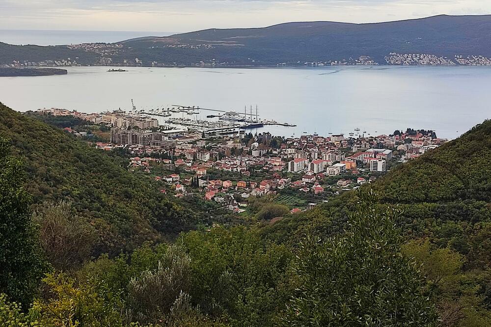 Panorama Tivta, Foto: Siniša Luković