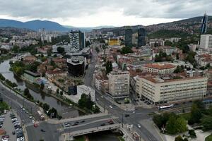 Sarajevo: Napad na roditelje djece iz Srbije - šta znamo do sada