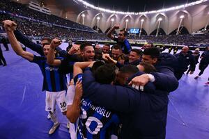Inter se poigravao sa Milanom za trofej u Superkupu (VIDEO)