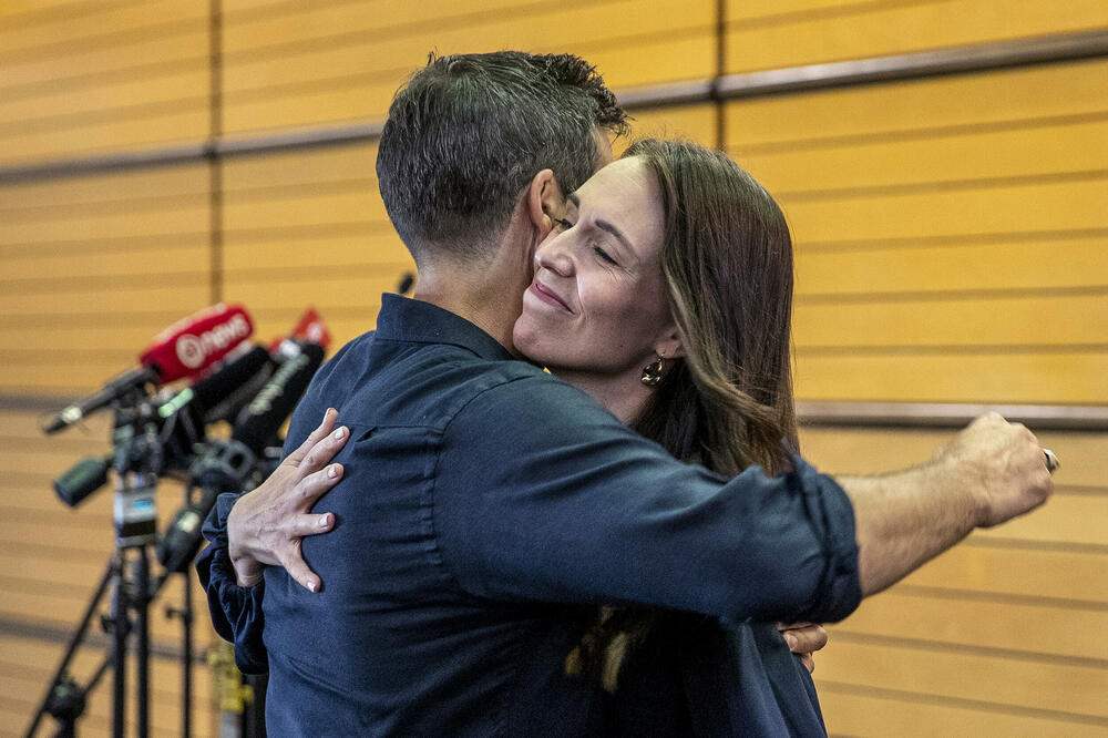 Džasinda Ardern sa partnerom nakon objave o ostavci