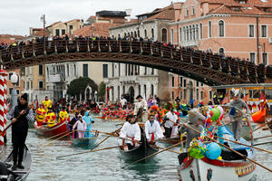 Počeo karneval u Veneciji