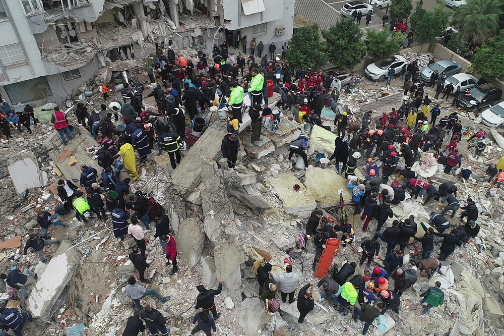 Detalj iz turskog grada Adana nakon zemljotresa, Foto: Reuters