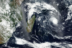 Snažan ciklon Fredi približava se Madagaskaru