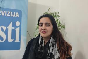 Zoja Tarlamišaj - pedagoškinja, romsko-egipćanska aktivistkinja,...