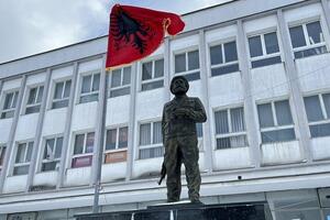 Srbija i Kosovo: Četvrt vijeka od ubistva Adema Jašarija,...