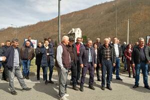 Malinari u Bijelom Polju protestuju šesti dan: Veće Dritanovo pola...