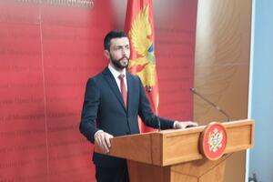Živković: DPS će podnijeti krivičnu prijavu protiv Adžića