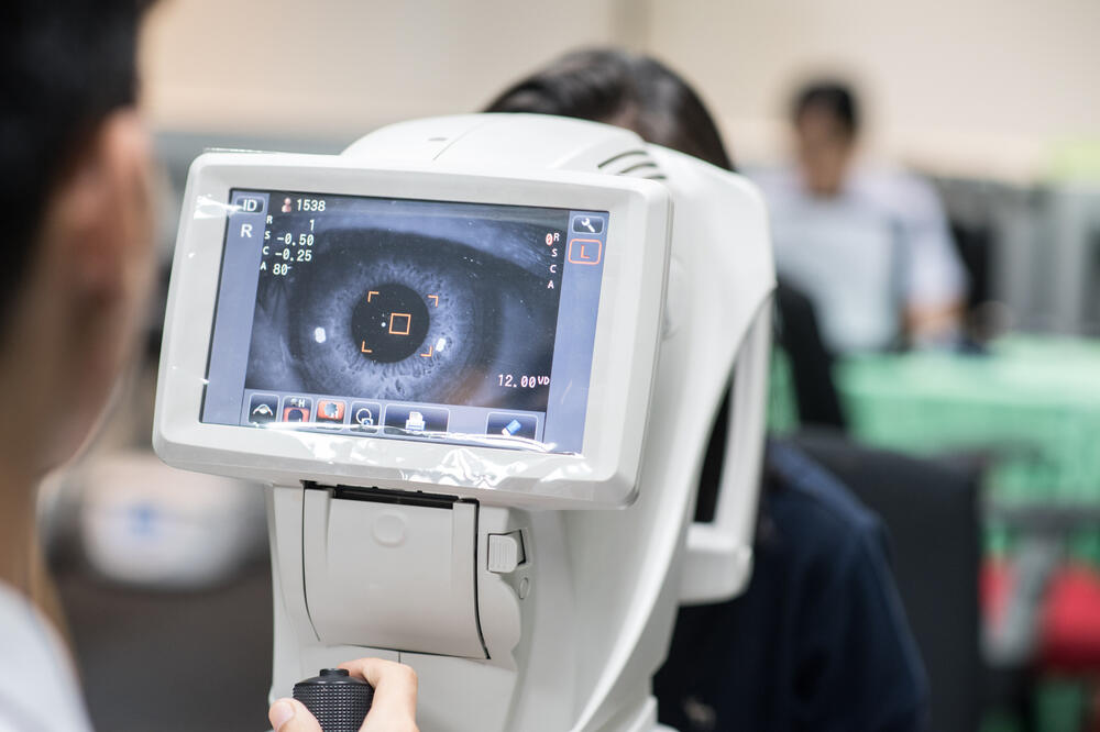 Na poziv iz oblasti oftalmologije 12 prijava, Foto: Shutterstock.com