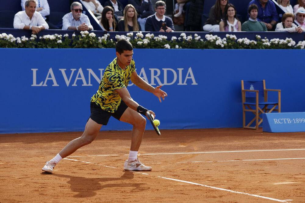 Alkaras juri treći trofej ove sezone, Foto: REUTERS