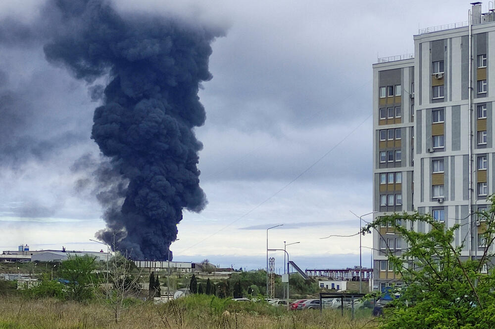 Požar u Sevastopolju, Foto: Reuters