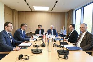 Ministri EU sjutra o Kosovu: Najprije riješiti krizu, pa o...