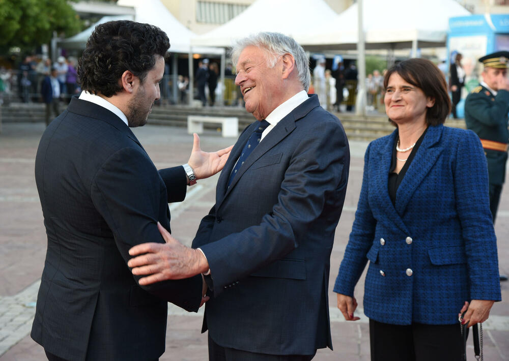 <p>Crna Gora je konačno ujedinjena i potrebno je fokusirati se na njen razvoj, poručio je premijer Dritan Abazović na ceremoniji</p>