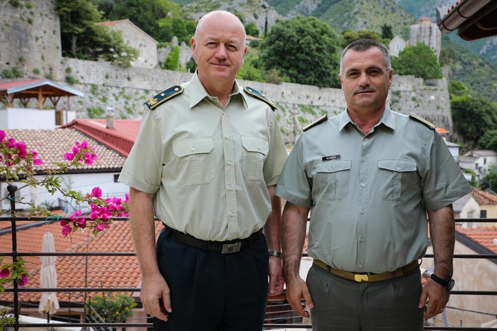 Lazarević i Kinđi, Foto: Ministarstvo odbrane