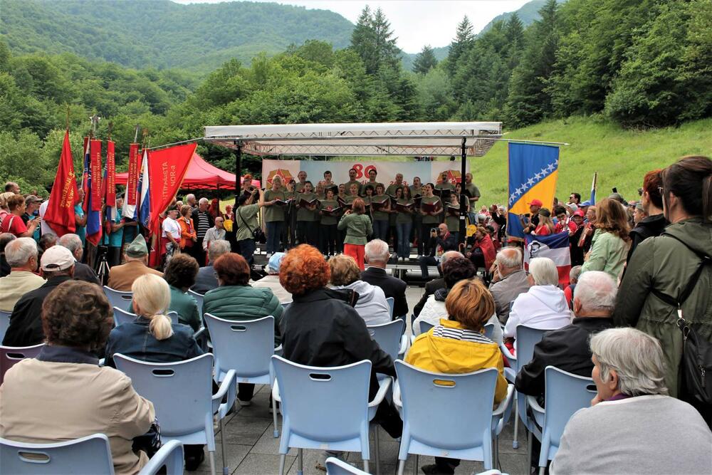 <p>Posmrtni ostaci više od tri hiljade poginulih počiva u Spomen kosturnici u Nacionalnom parku Sutjeska</p>