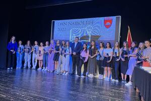 Uručena priznanja najboljim učenicima u bjelopoljskoj opštini
