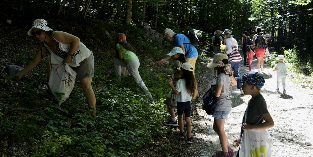 <p>„Ljekovita“ tura od Vučja, izletišta koje je dvadesetak kilometara udaljeno od Nikšića, do visoravni Konjsko</p>