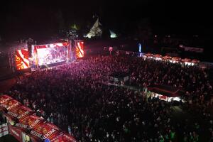 Drugo veče Ok festa: Publika uživala u nastupima Del Arno benda,...