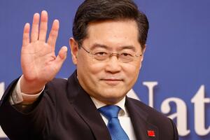 Odsustvo kineskog šefa diplomatije iz javnosti raspiruje nagađanja...