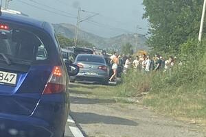 Jedna osoba poginula u udesu na magistralnom putu Podgorica - Bar
