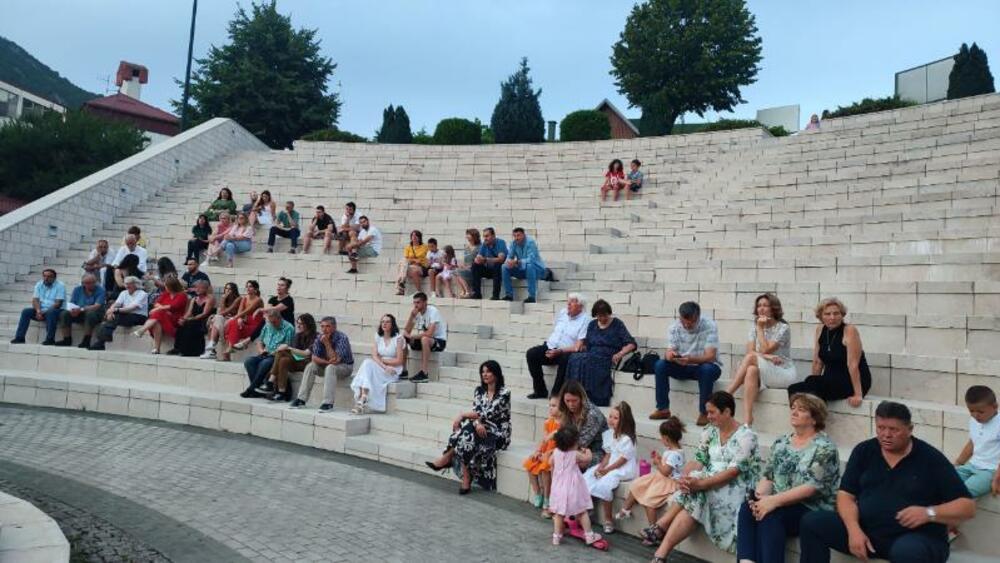 <p>Susreti su bili prilika i da budu predstavljene nove knjige stvaralaca iz Pive koje su objavljene između dvije manifestacije, a koje je predstavio Ranko Mićanović</p>