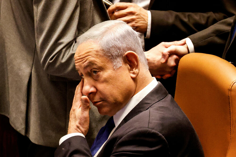 Netanjahu tokom glasanja o ograničenju ovlaštenja Vrhovnog suda