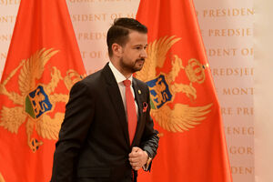 Milatović za "Vijesti": Odgovornost je na mandataru i partijama