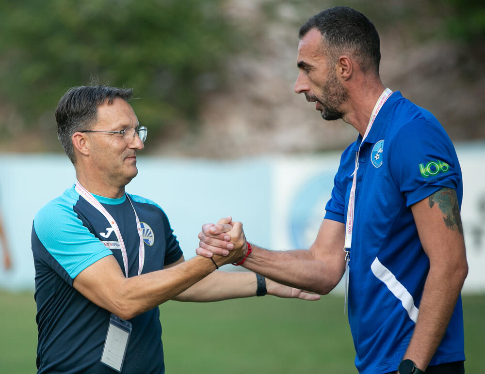 <p>Šampion lako protiv Arsenala (2:0), Sutjeska vezala šesti meč bez pobjede nakon remija u Petrovcu (1:1), prvi gol i prva pobjeda Rudara - 1:0 protiv Dečića, Mornar protiv Jedinstva od 0:2 do 4:3</p>