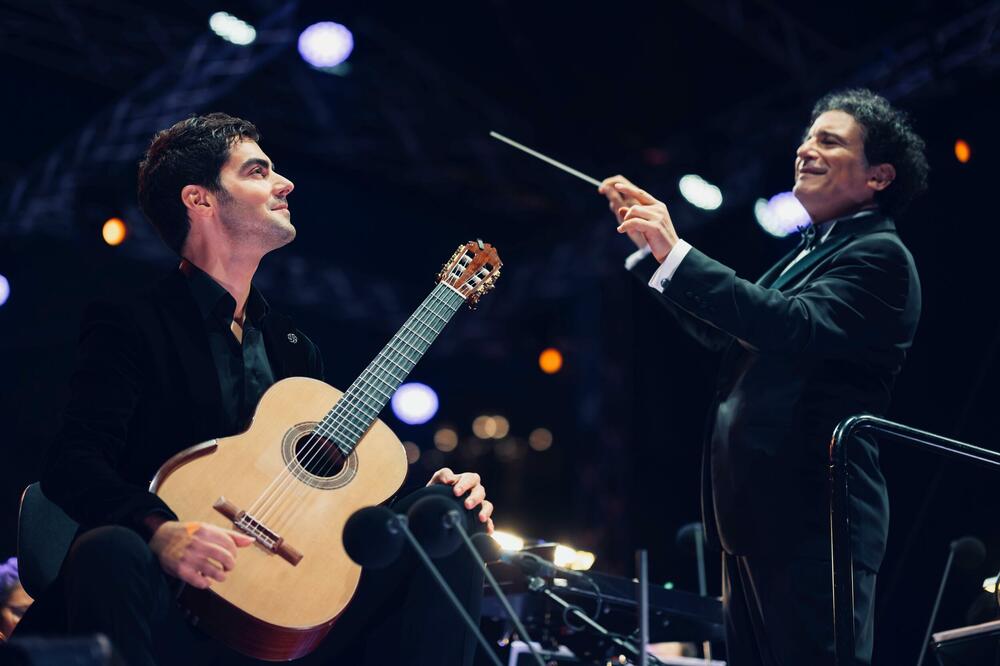 Karadaglić, Foto: HR Sinfonieorchester Europa Konzert Open Air 2023