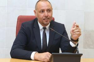Vitomirović: Počinje sanacija klizišta kod Kanli kule