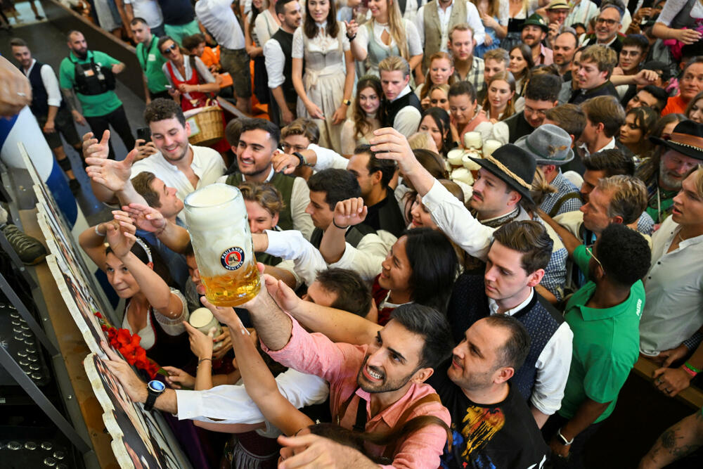 <p>Ovogodišnji Oktoberfest je 188. od kada je osnovan, a traje do 3. oktobra</p>