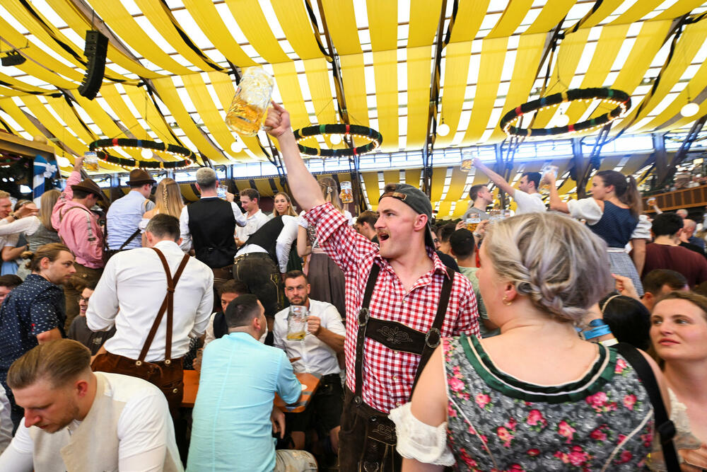 <p>Ovogodišnji Oktoberfest je 188. od kada je osnovan, a traje do 3. oktobra</p>