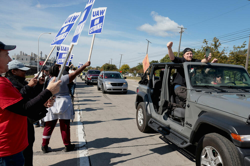 Štrajk članova sindikata "Ujedinjeni automobilski radnici" u Ohaju, Foto: Reuters