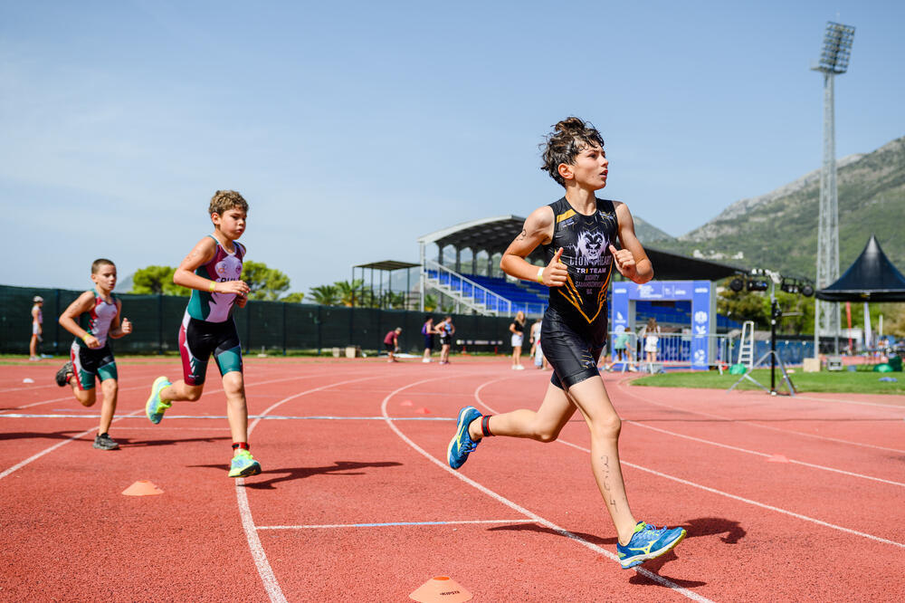 <p><em>Grad Bar očarao kao domaćin balkanske triatlon ekipe</em></p>