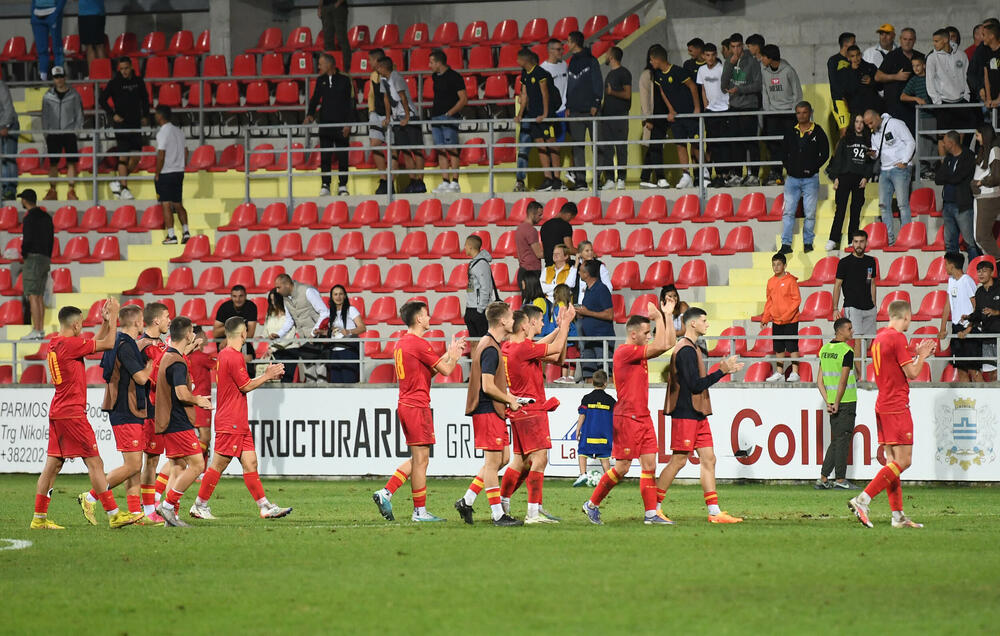 <p>U19 reprezentacija Crne Gore igrala 0:0 sa Engleskom na "DG areni" na startu preliminarne runde kvalifikacija za EP</p>