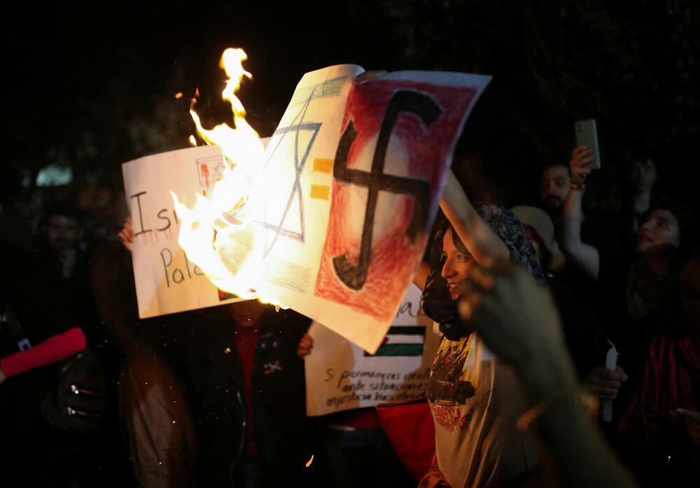 <p>Širom svijeta održavaju se i pro-Izraelske demonstracije i bdijenja sa kojih se poziva na oslobađanje talaca koje su pripadnici Hamasa oteli na početku rata</p>