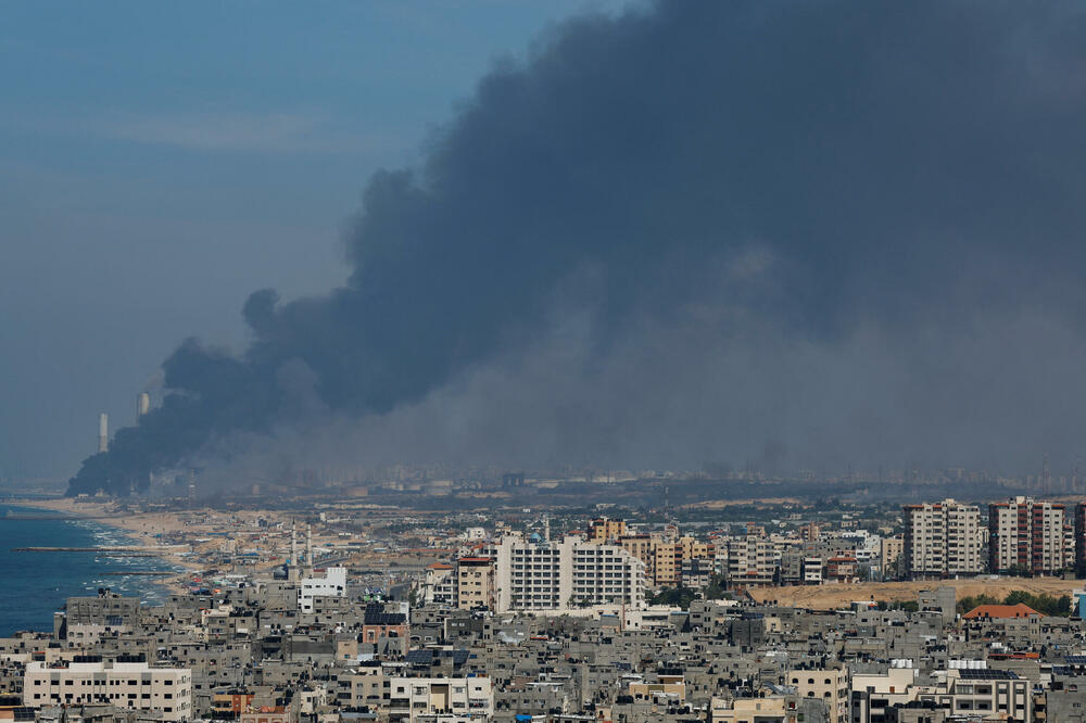 Dim na izraelskoj strani nakon napada Hamasa 7. oktobra, Foto: Reuters