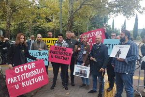 "Stop partitokratiji u kulturi": Protest protiv imenovanja nove...